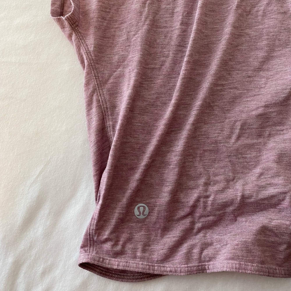 Lululemon ruched center butterfly short sleeve